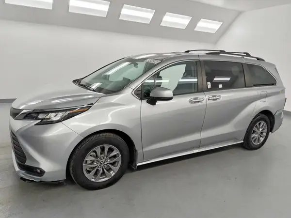 5TDJRKEC2PS176581 2023 TOYOTA SIENNA - Image 1