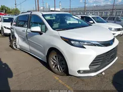 5TDJRKEC2SS235430 2025 TOYOTA SIENNA