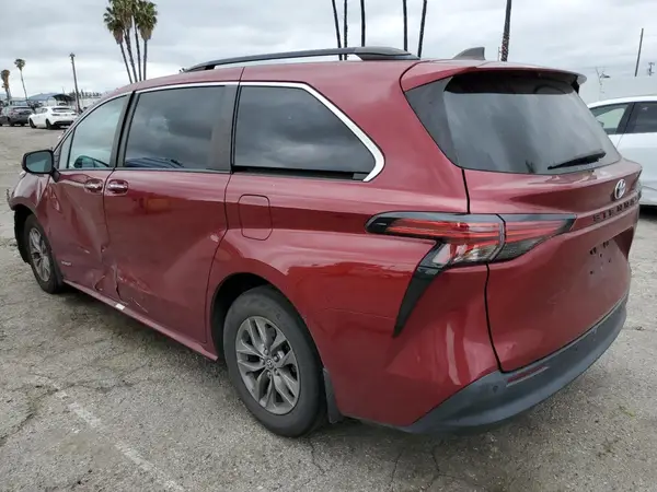 5TDJRKEC3MS008587 2021 TOYOTA SIENNA - Image 2
