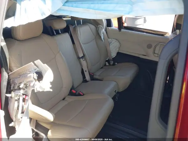 5TDJRKEC3MS038124 2021 TOYOTA SIENNA - Image 8