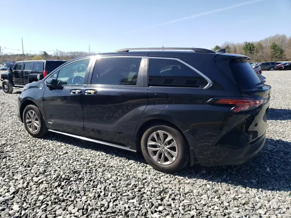 5TDJRKEC3MS052931 2021 TOYOTA SIENNA - Image 2