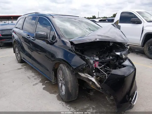 5TDJRKEC3NS095313 2022 TOYOTA SIENNA - Image 1