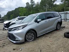 5TDJRKEC3NS122316 2022 TOYOTA SIENNA