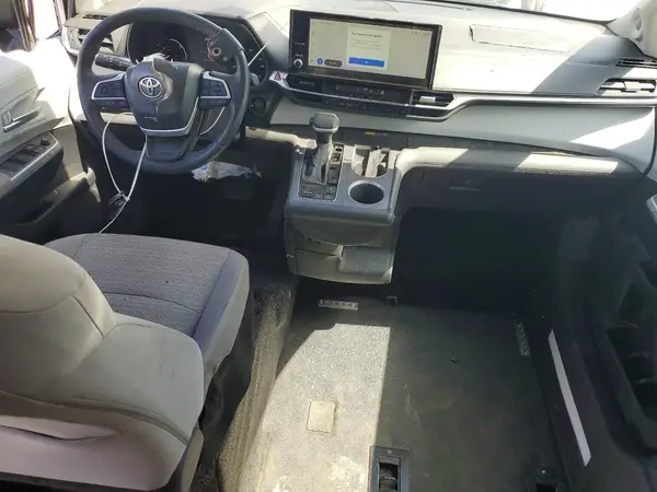 5TDJRKEC3SS267254 2025 TOYOTA SIENNA - Image 8