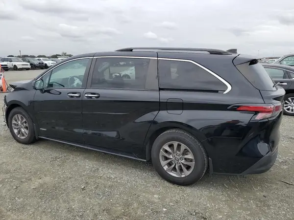 5TDJRKEC4MS054171 2021 TOYOTA SIENNA - Image 2