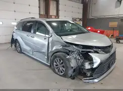 5TDJRKEC4MS063971 2021 TOYOTA SIENNA