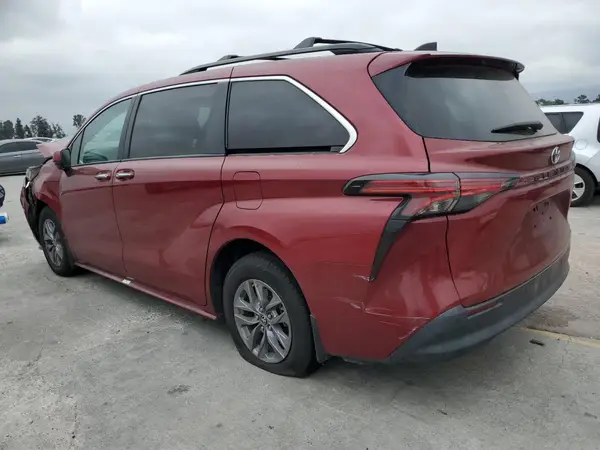 5TDJRKEC4NS077807 2022 TOYOTA SIENNA - Image 2