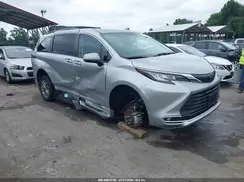 5TDJRKEC4NS081257 2022 TOYOTA SIENNA