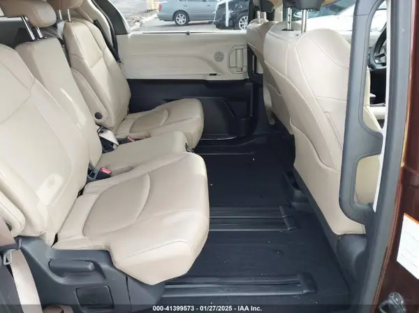 5TDJRKEC4NS094526 2022 TOYOTA SIENNA - Image 8