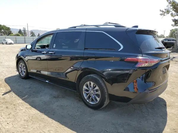 5TDJRKEC4NS118114 2022 TOYOTA SIENNA - Image 2