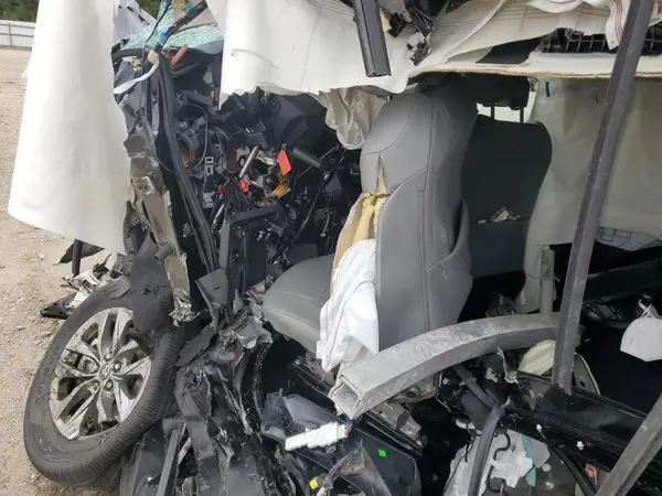 5TDJRKEC4SS242119 2025 TOYOTA SIENNA - Image 8