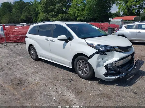 5TDJRKEC4SS245862 2025 TOYOTA SIENNA - Image 1