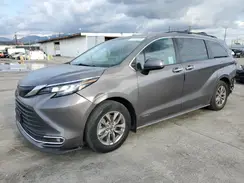 5TDJRKEC5MS063977 2021 TOYOTA SIENNA