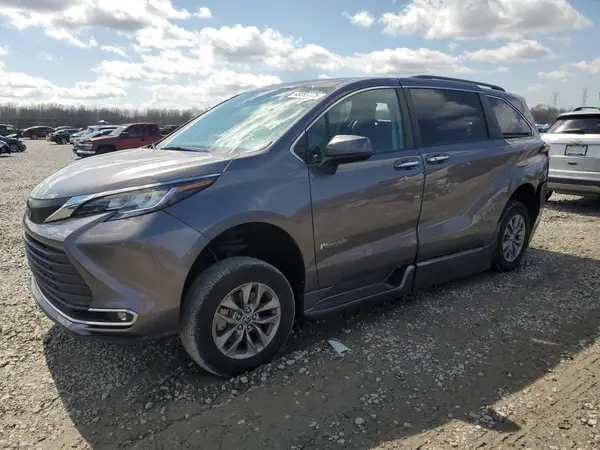 5TDJRKEC5NS076312 2022 TOYOTA SIENNA - Image 1