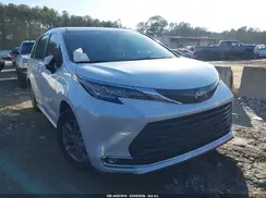 5TDJRKEC5NS091585 2022 TOYOTA SIENNA