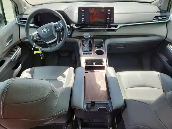 5TDJRKEC5NS101046 2022 TOYOTA SIENNA - Image 8