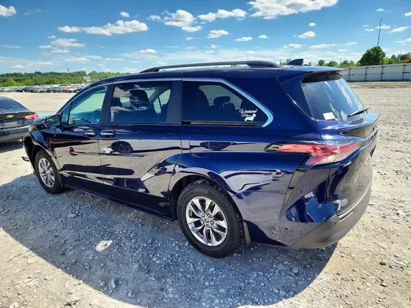 5TDJRKEC6MS013895 2021 TOYOTA SIENNA - Image 2