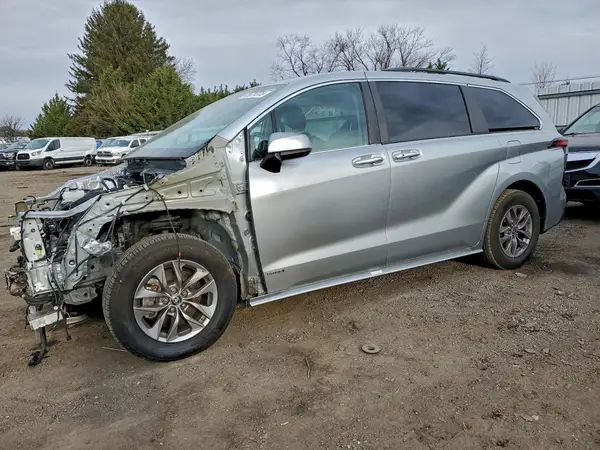 5TDJRKEC6MS015873 2021 TOYOTA SIENNA - Image 1