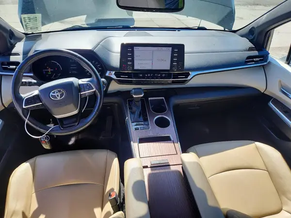 5TDJRKEC6MS025660 2021 TOYOTA SIENNA - Image 8