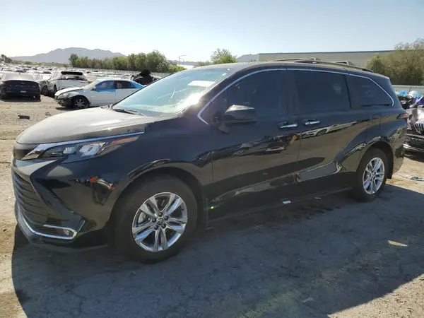 5TDJRKEC6RS204692 2024 TOYOTA SIENNA - Image 1