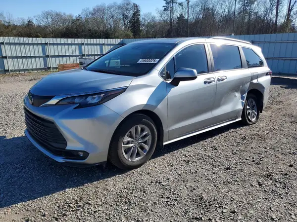 5TDJRKEC6SS248648 2025 TOYOTA SIENNA - Image 1