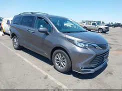 5TDJRKEC7MS022928 2021 TOYOTA SIENNA