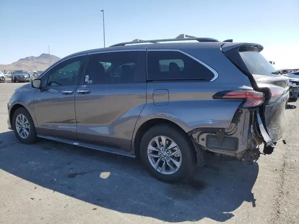 5TDJRKEC7NS091636 2022 TOYOTA SIENNA - Image 2