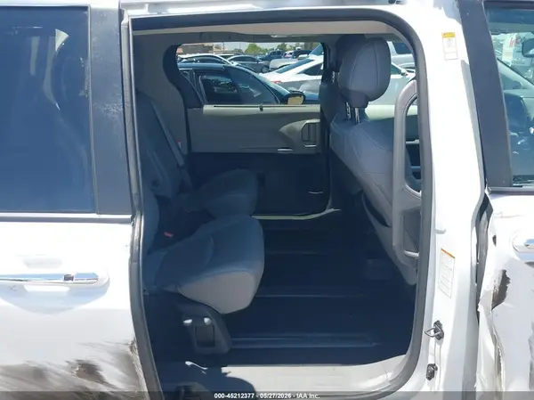 5TDJRKEC7PS158528 2023 TOYOTA SIENNA - Image 8