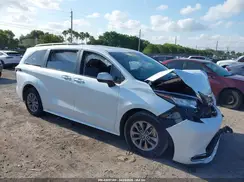 5TDJRKEC7PS163115 2023 TOYOTA SIENNA