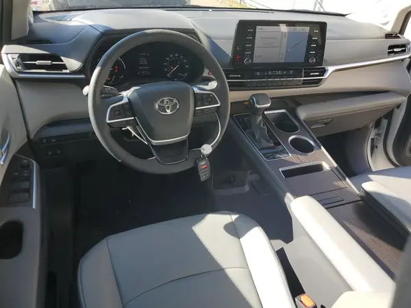 5TDJRKEC7RS212414 2024 TOYOTA SIENNA - Image 8