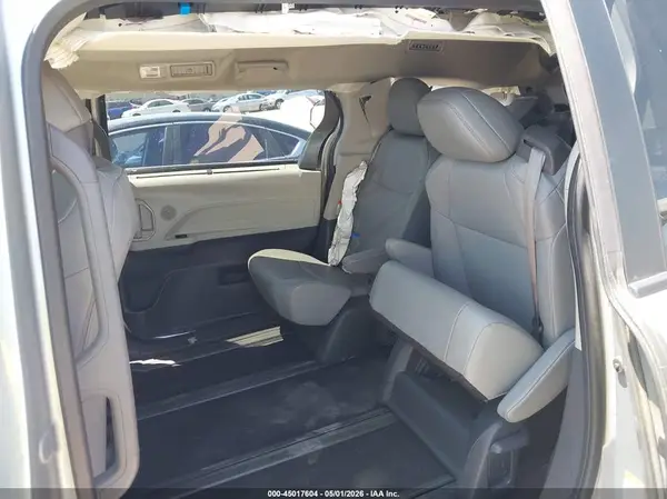 5TDJRKEC7RS224790 2024 TOYOTA SIENNA - Image 8