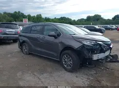 5TDJRKEC8MS029113 2021 TOYOTA SIENNA