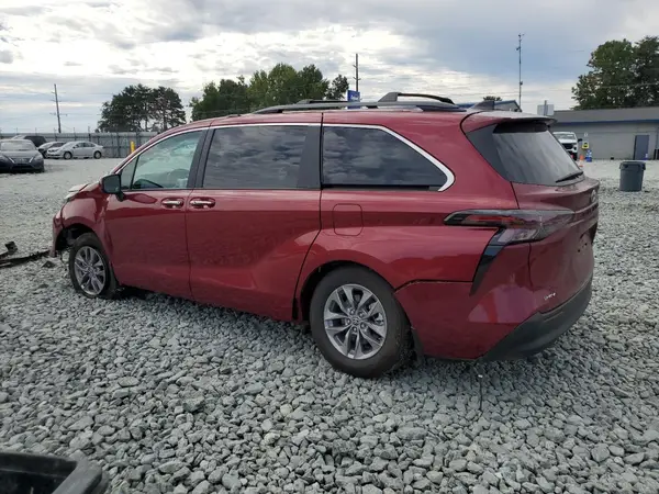5TDJRKEC8SS259358 2025 TOYOTA SIENNA - Image 2