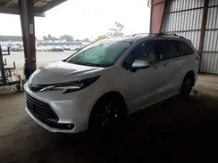 5TDJRKEC8SS262602 2025 TOYOTA SIENNA