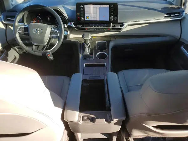5TDJRKEC9MS018847 2021 TOYOTA SIENNA - Image 8