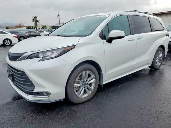 5TDJRKEC9NS102622 2022 TOYOTA SIENNA