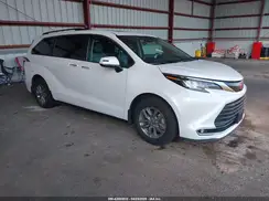 5TDJRKEC9NS107724 2022 TOYOTA SIENNA