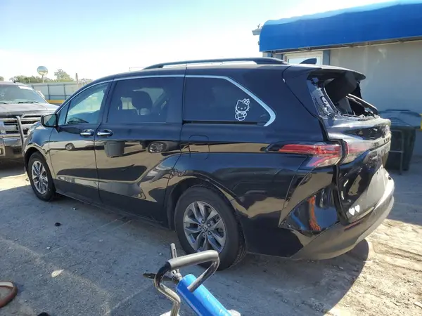 5TDJRKEC9NS109179 2022 TOYOTA SIENNA - Image 2