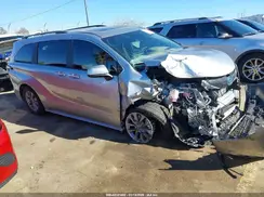 5TDJRKEC9SS255853 2025 TOYOTA SIENNA