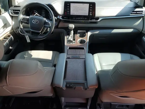5TDJRKECXMS012653 2021 TOYOTA SIENNA - Image 8