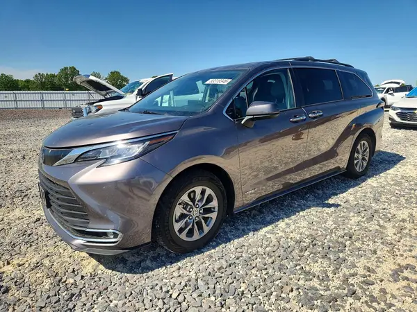 5TDJRKECXMS045135 2021 TOYOTA SIENNA