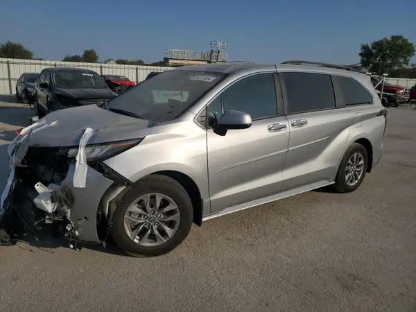 5TDJRKECXNS090898 2022 TOYOTA SIENNA - Image 1