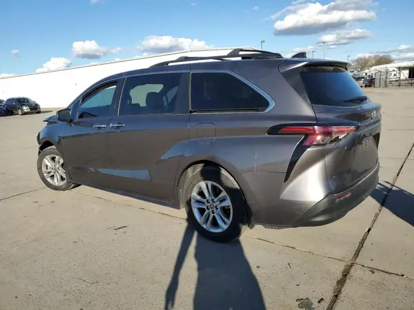 5TDJRKECXNS113015 2022 TOYOTA SIENNA - Image 2