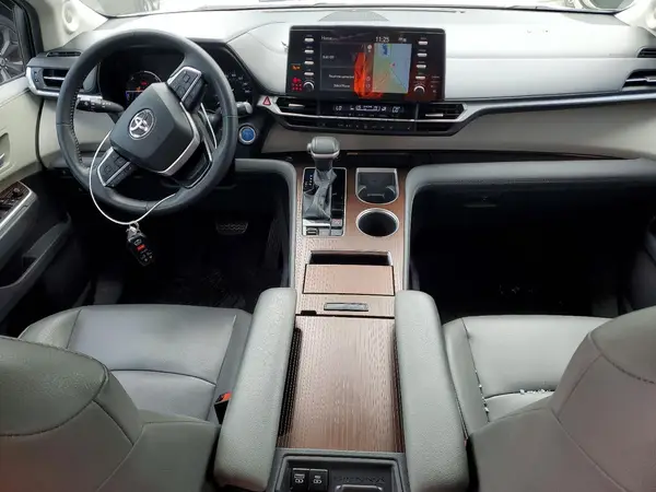 5TDJRKECXNS125861 2022 TOYOTA SIENNA - Image 8