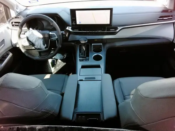 5TDJRKECXSS245557 2025 TOYOTA SIENNA - Image 8