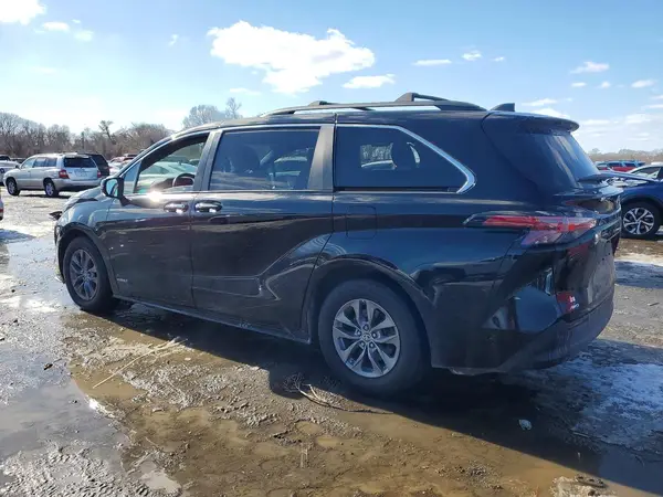 5TDJSKFC0MS010476 2021 TOYOTA SIENNA - Image 2