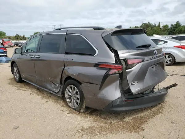 5TDJSKFC0MS033577 2021 TOYOTA SIENNA - Image 2