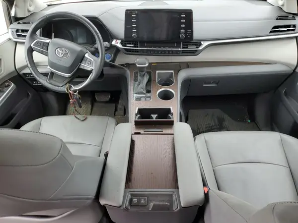 5TDJSKFC0MS033577 2021 TOYOTA SIENNA - Image 8