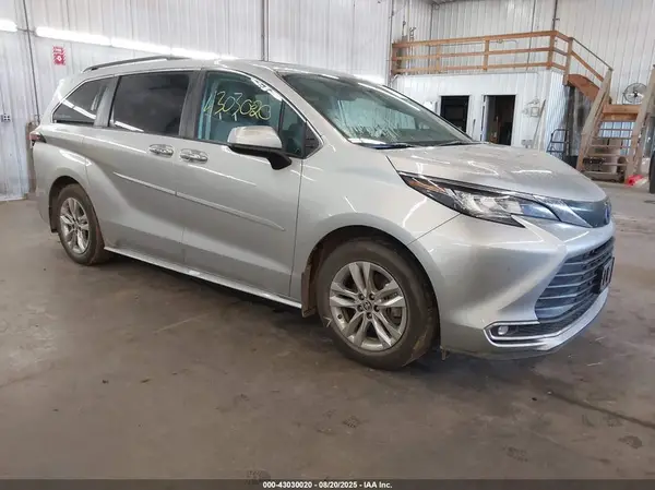 5TDJSKFC0PS093993 2023 TOYOTA SIENNA - Image 1