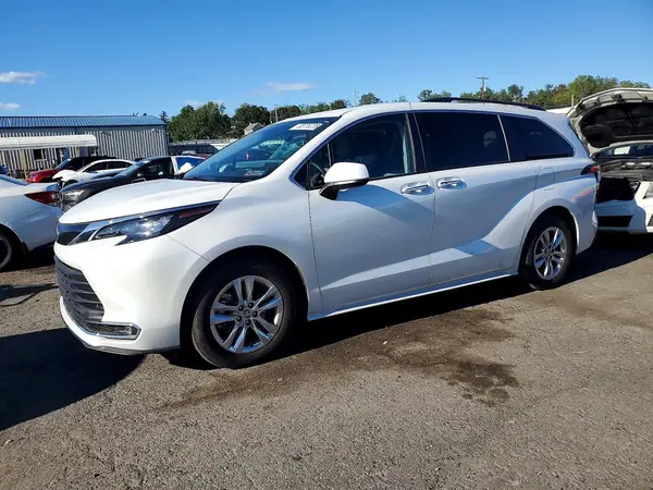 5TDJSKFC0RS129331 2024 TOYOTA SIENNA - Image 1